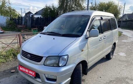 Toyota Lite Ace IV, 2001 год, 820 000 рублей, 6 фотография