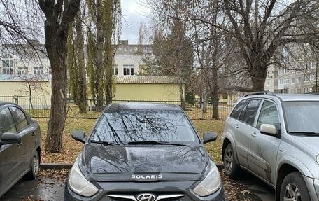 Hyundai Solaris II рестайлинг, 2011 год, 735 000 рублей, 8 фотография