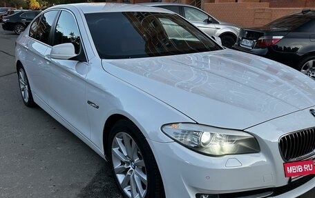 BMW 5 серия, 2012 год, 2 299 999 рублей, 3 фотография