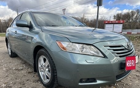 Toyota Camry, 2006 год, 1 050 000 рублей, 2 фотография