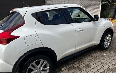 Nissan Juke II, 2011 год, 1 200 000 рублей, 2 фотография