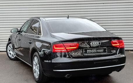 Audi A8, 2013 год, 2 500 000 рублей, 7 фотография