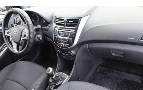 Hyundai Solaris II рестайлинг, 2014 год, 950 000 рублей, 5 фотография