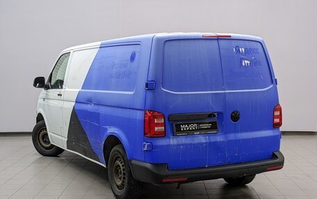 Volkswagen Transporter T6 рестайлинг, 2019 год, 1 530 000 рублей, 7 фотография