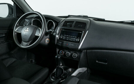 Mitsubishi ASX I рестайлинг, 2013 год, 1 047 500 рублей, 9 фотография