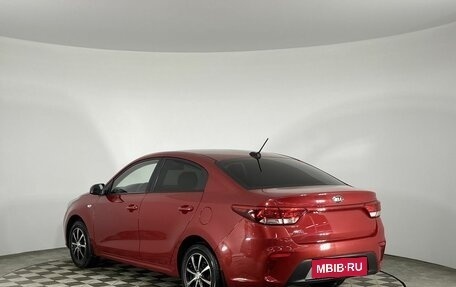 KIA Rio IV, 2017 год, 1 398 000 рублей, 6 фотография