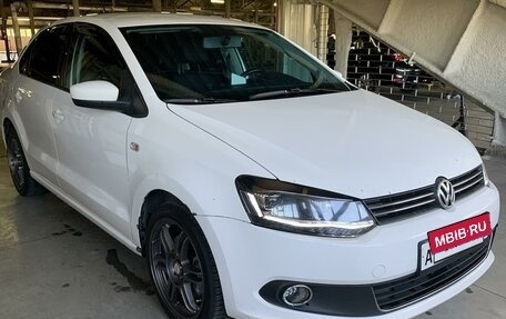 Volkswagen Polo VI (EU Market), 2012 год, 880 000 рублей, 12 фотография