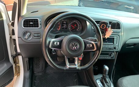 Volkswagen Polo VI (EU Market), 2012 год, 880 000 рублей, 22 фотография