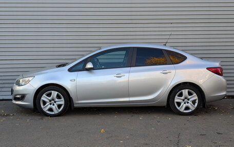 Opel Astra J, 2013 год, 1 350 000 рублей, 8 фотография