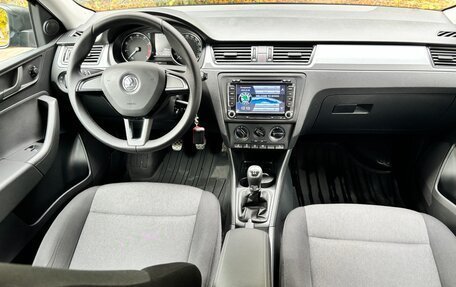 Skoda Rapid I, 2015 год, 1 185 000 рублей, 10 фотография