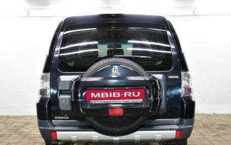 Mitsubishi Pajero IV, 2007 год, 1 778 000 рублей, 3 фотография