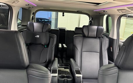 Toyota Alphard III, 2019 год, 4 550 000 рублей, 25 фотография