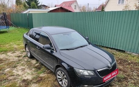 Skoda Superb III рестайлинг, 2013 год, 1 800 000 рублей, 3 фотография