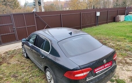 Skoda Superb III рестайлинг, 2013 год, 1 800 000 рублей, 4 фотография