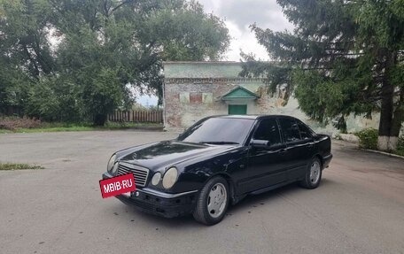 Mercedes-Benz E-Класс, 1996 год, 390 000 рублей, 3 фотография