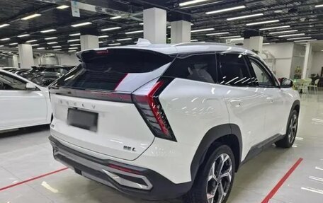 Geely Atlas, 2023 год, 2 214 999 рублей, 6 фотография