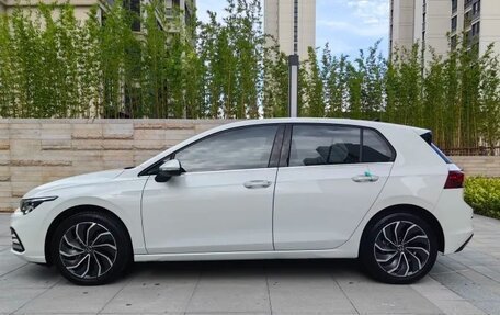 Volkswagen Golf VIII, 2021 год, 1 890 000 рублей, 7 фотография