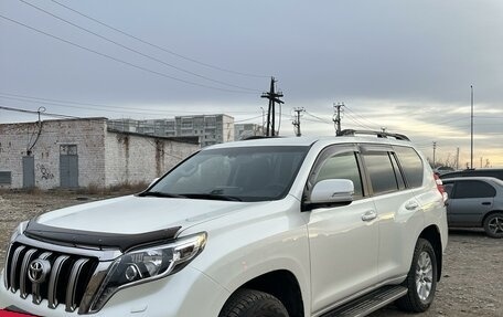 Toyota Land Cruiser Prado 150 рестайлинг 2, 2016 год, 5 500 000 рублей, 2 фотография