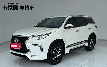 Toyota Fortuner II, 2021 год, 3 580 000 рублей, 2 фотография