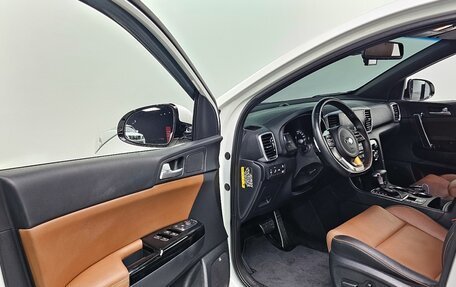 KIA Sportage IV рестайлинг, 2019 год, 2 171 449 рублей, 9 фотография