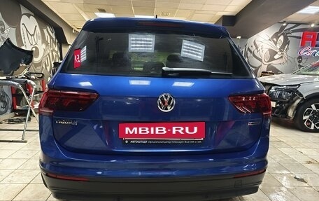 Volkswagen Tiguan II, 2018 год, 3 300 000 рублей, 25 фотография