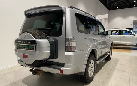 Mitsubishi Pajero IV, 2011 год, 2 020 000 рублей, 4 фотография