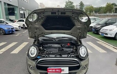 MINI Hatch, 2020 год, 1 810 000 рублей, 9 фотография