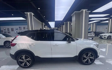 Volvo XC40 I, 2021 год, 2 700 060 рублей, 5 фотография