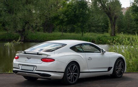 Bentley Continental GT III, 2019 год, 27 000 000 рублей, 2 фотография