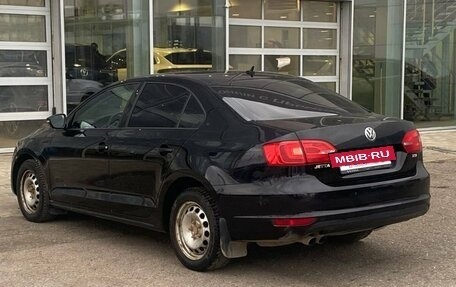 Volkswagen Jetta VI, 2011 год, 820 000 рублей, 4 фотография