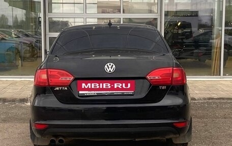 Volkswagen Jetta VI, 2011 год, 820 000 рублей, 5 фотография