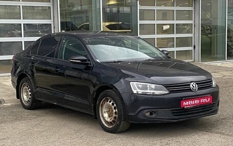 Volkswagen Jetta VI, 2011 год, 820 000 рублей, 3 фотография