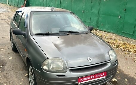 Renault Clio III, 2001 год, 199 000 рублей, 13 фотография