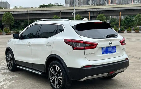 Nissan Qashqai, 2021 год, 1 870 001 рублей, 3 фотография