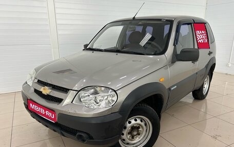 Chevrolet Niva I рестайлинг, 2010 год, 550 000 рублей, 1 фотография