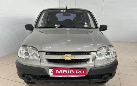 Chevrolet Niva I рестайлинг, 2010 год, 550 000 рублей, 2 фотография