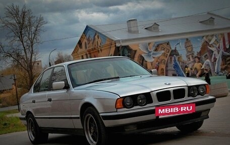 BMW 5 серия, 1992 год, 850 000 рублей, 4 фотография