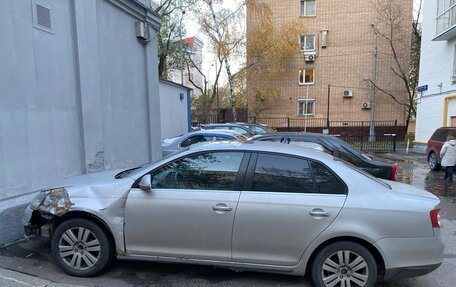 Volkswagen Jetta VI, 2009 год, 350 000 рублей, 3 фотография