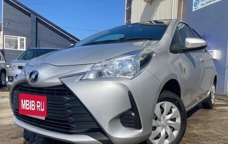 Toyota Vitz, 2019 год, 1 400 000 рублей, 2 фотография