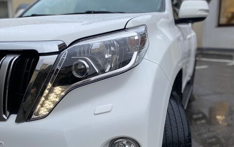 Toyota Land Cruiser Prado 150 рестайлинг 2, 2016 год, 4 800 000 рублей, 4 фотография