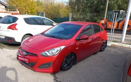 Hyundai i30 II рестайлинг, 2013 год, 950 000 рублей, 1 фотография