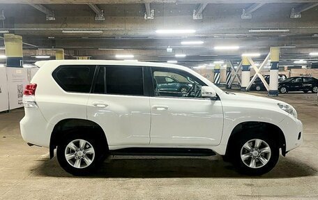 Toyota Land Cruiser Prado 150 рестайлинг 2, 2013 год, 3 525 000 рублей, 4 фотография