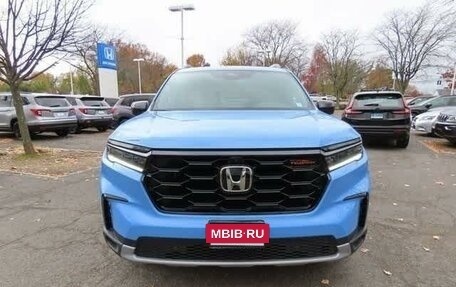 Honda Pilot, 2023 год, 6 700 000 рублей, 2 фотография