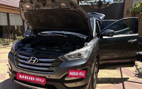 Hyundai Santa Fe III рестайлинг, 2013 год, 1 890 000 рублей, 24 фотография