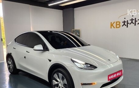 Tesla Model Y I, 2021 год, 4 000 000 рублей, 5 фотография