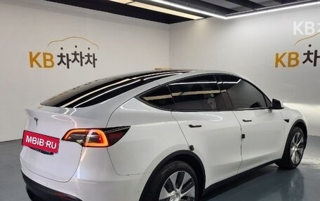 Tesla Model Y I, 2021 год, 4 000 000 рублей, 6 фотография