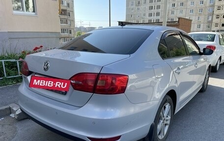 Volkswagen Jetta VI, 2011 год, 1 130 000 рублей, 3 фотография