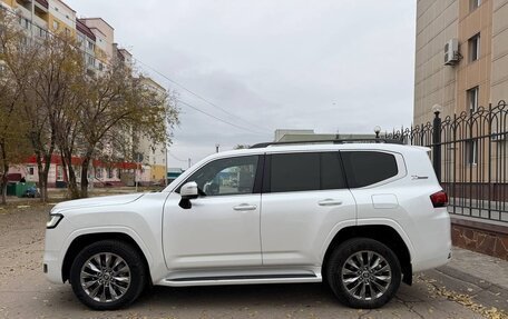 Toyota Land Cruiser, 2021 год, 10 997 000 рублей, 29 фотография