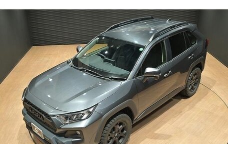 Toyota RAV4, 2021 год, 2 800 027 рублей, 4 фотография