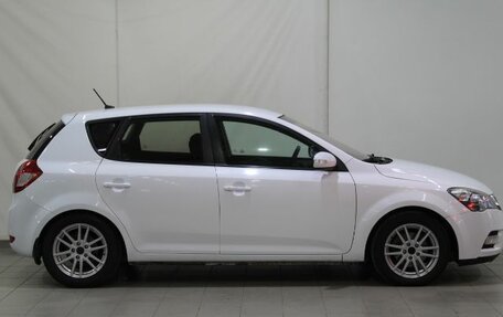 KIA cee'd I рестайлинг, 2011 год, 585 000 рублей, 4 фотография